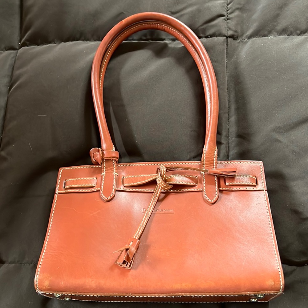 Very lightly used Dooney & Burke purse